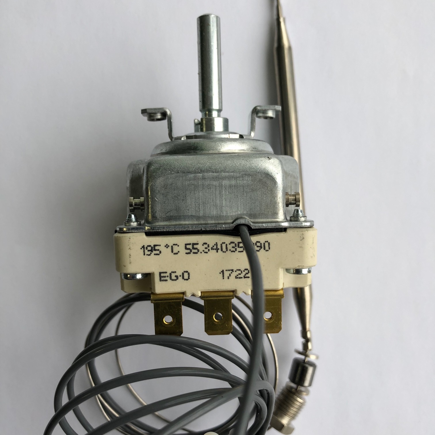 Терморегулятор капиллярный для фритюрницы 195С, 3Р капилляр 1,78 метра 55.34035.090